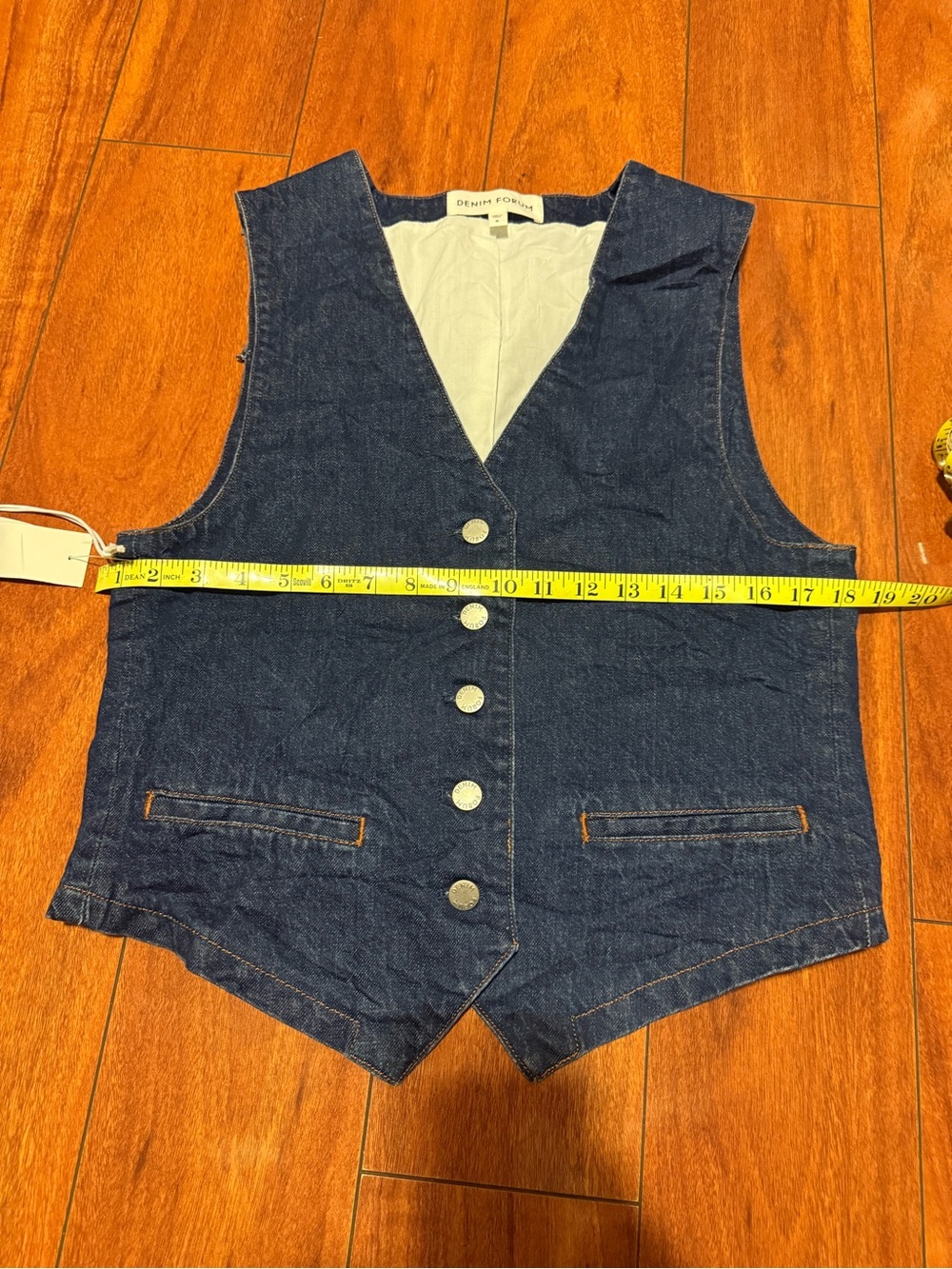 Jeans Subcategory Identification - Picture 2 of 8